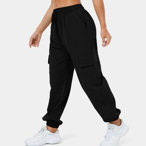 Halara Mid-Rise Drawstring Casual Cargo Joggers in Black Size L NWT